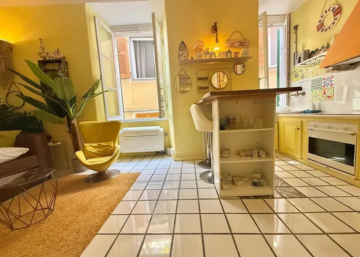 Apartament Noah Manarola